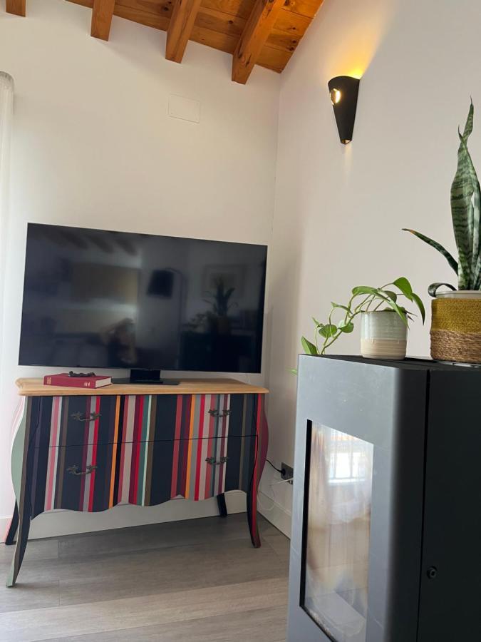 Apartamento El 1 De Amador De Rios Toledo